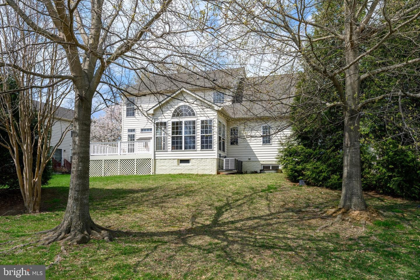 103 Sutton Way photo 6