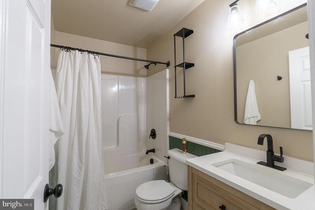 23416 Cloquet Road photo 16
