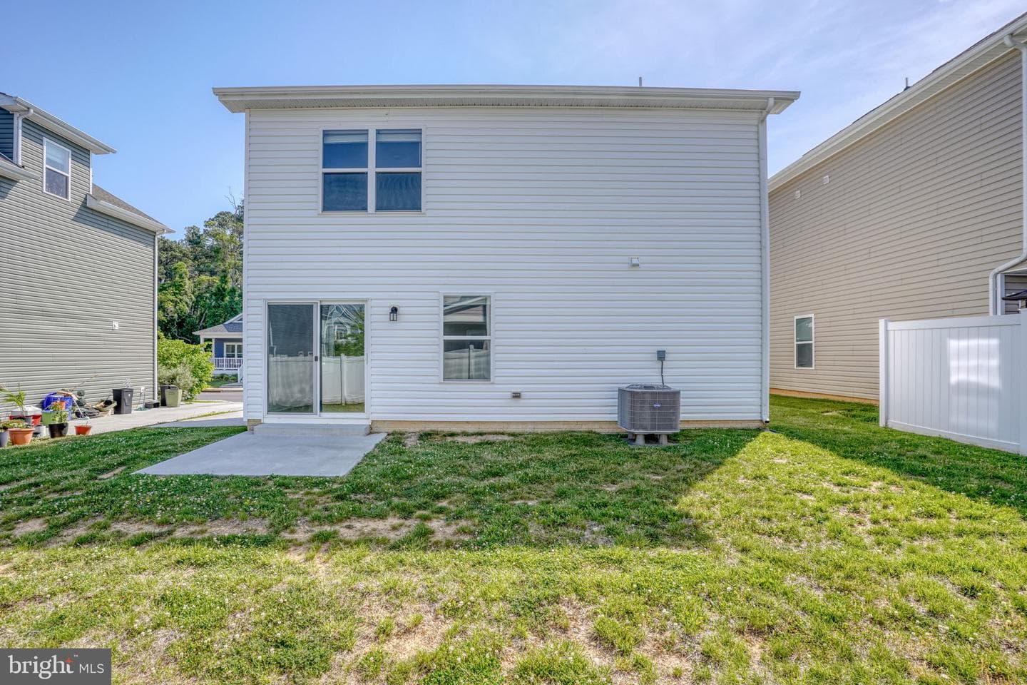 102 Flying Cloud Drive photo 15