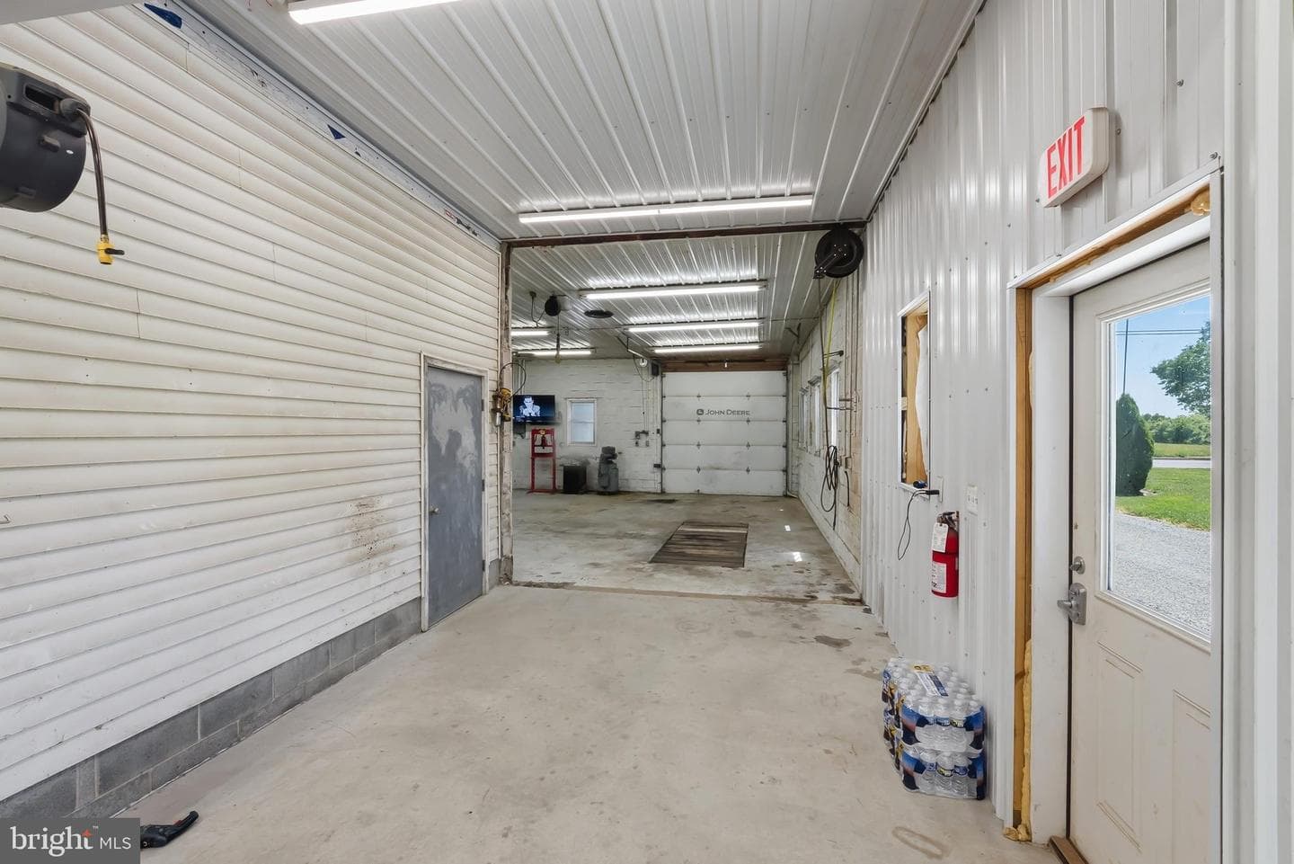 10672 Worton Road photo 26