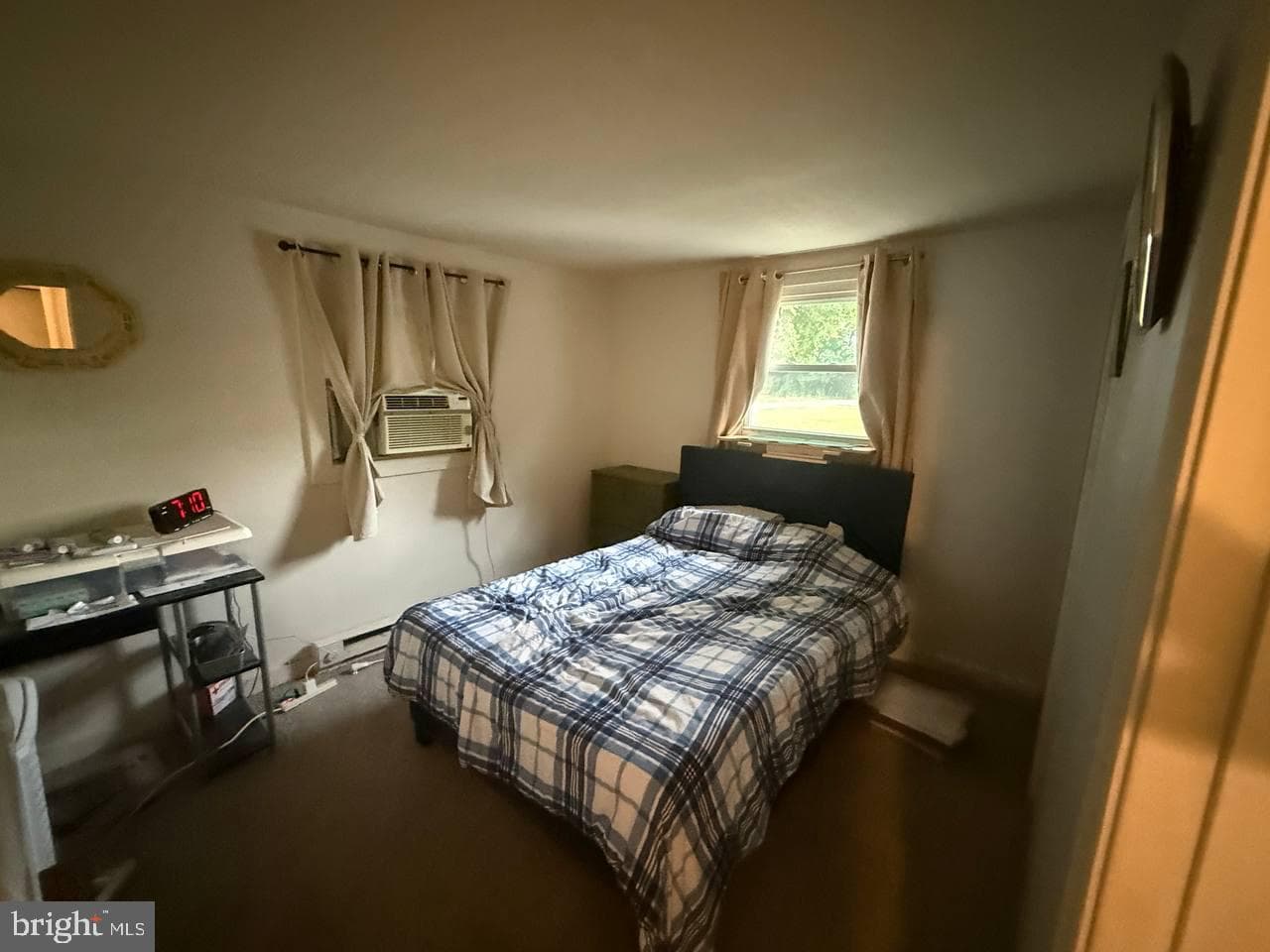 21899 Lovers Lane photo 10