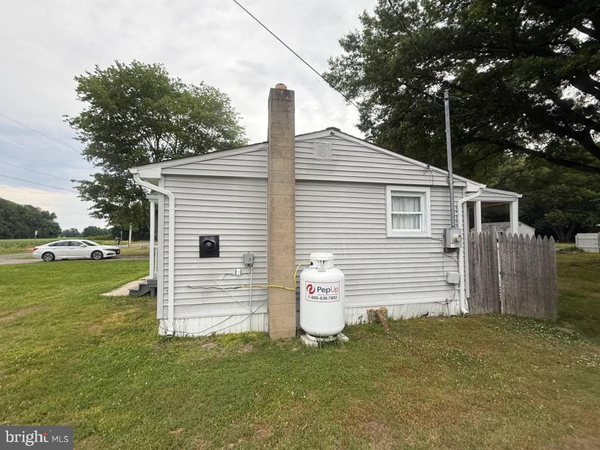 21899 Lovers Lane photo 14