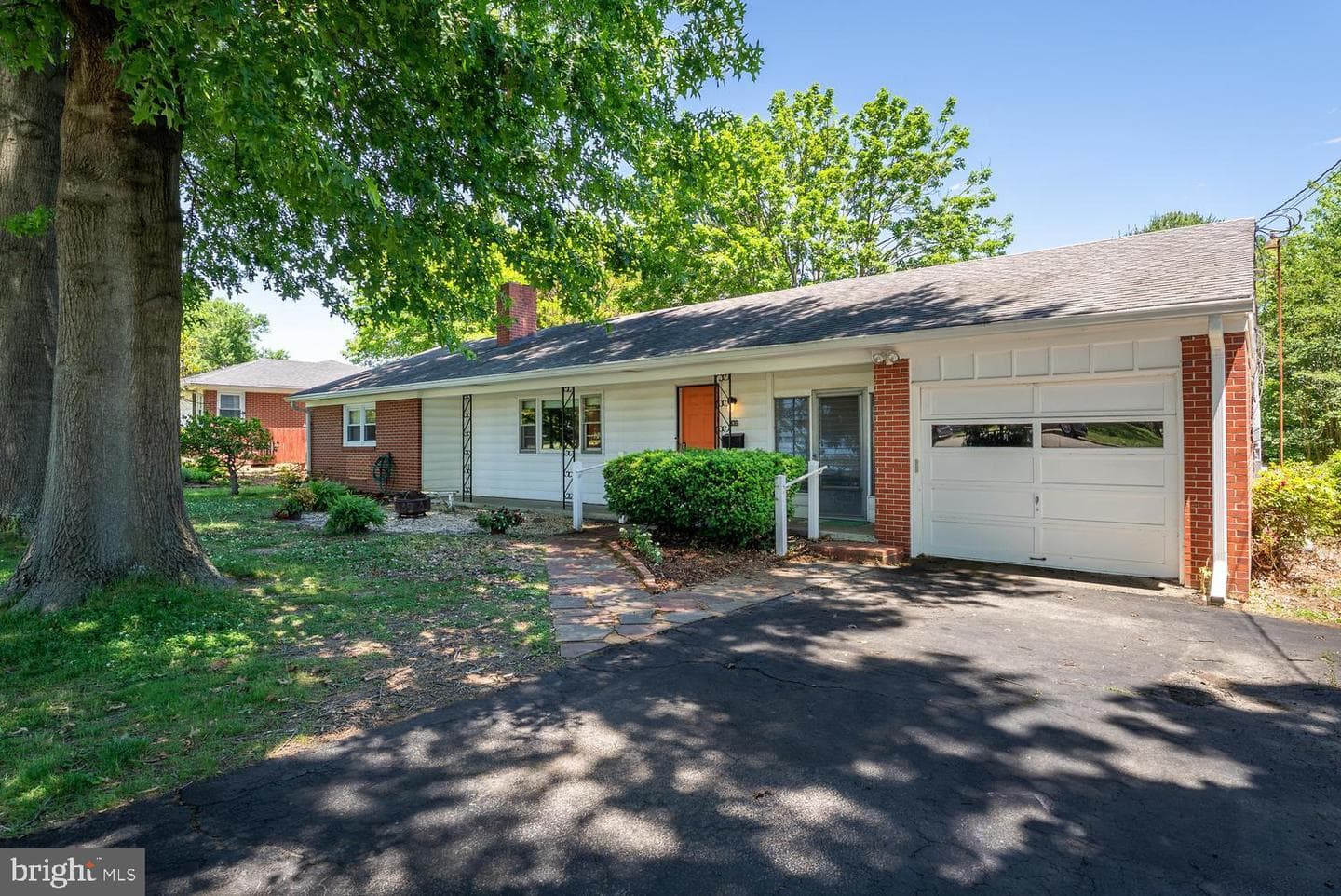 109 Cedar Street photo 4