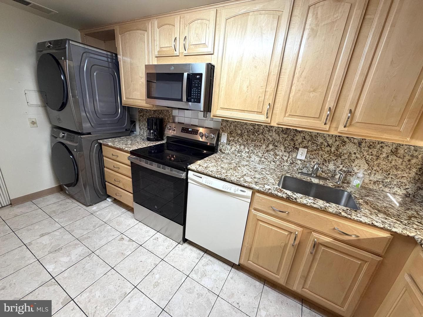 4601 N Park Avenue #1807-G photo 15