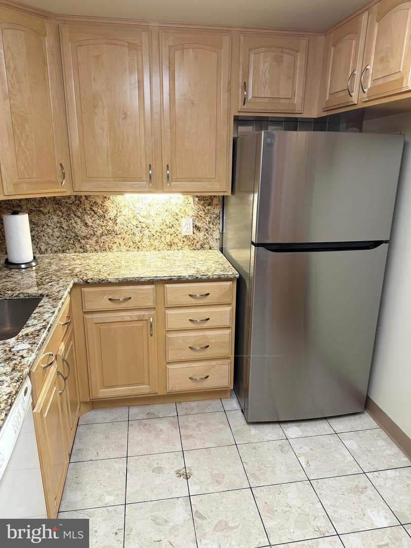 4601 N Park Avenue #1807-G photo 17