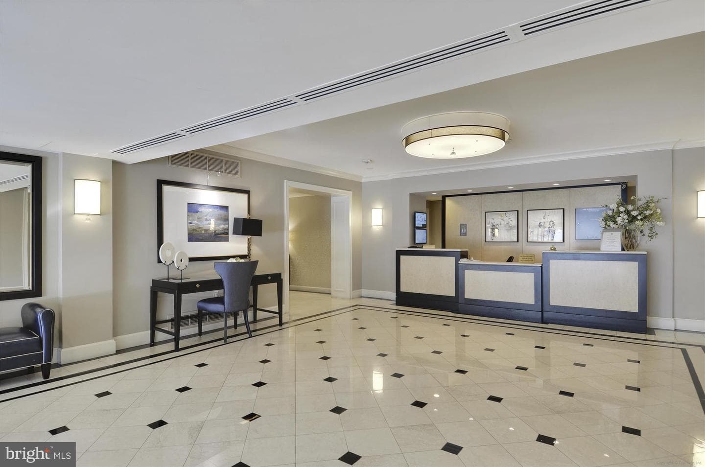 4601 N Park Avenue #1807-G photo 31
