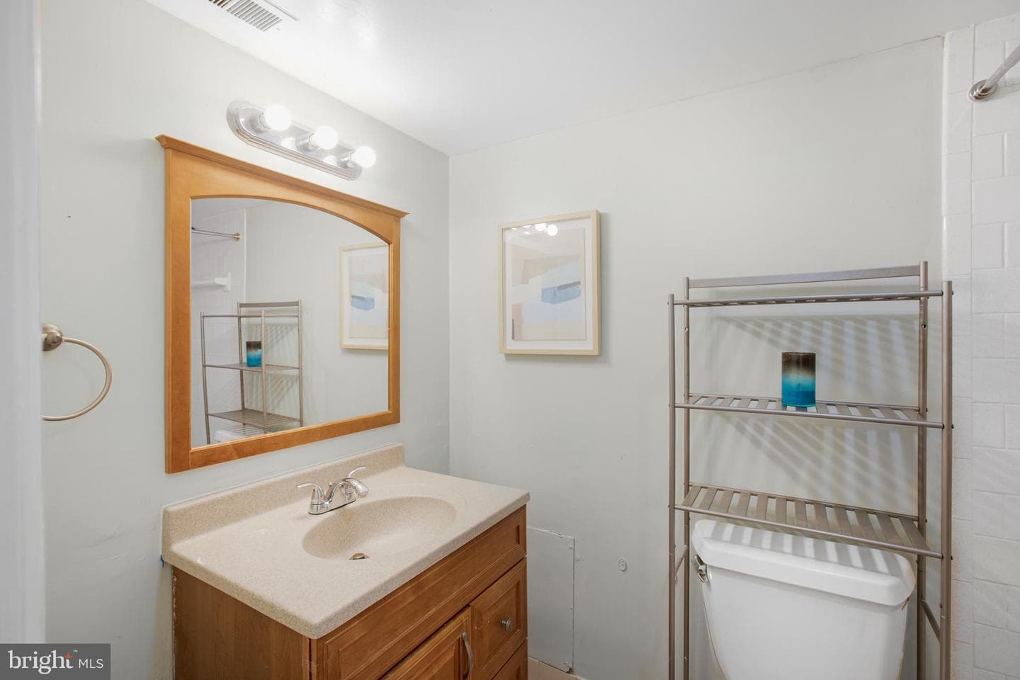788 Quince Orchard Boulevard #201 photo 13
