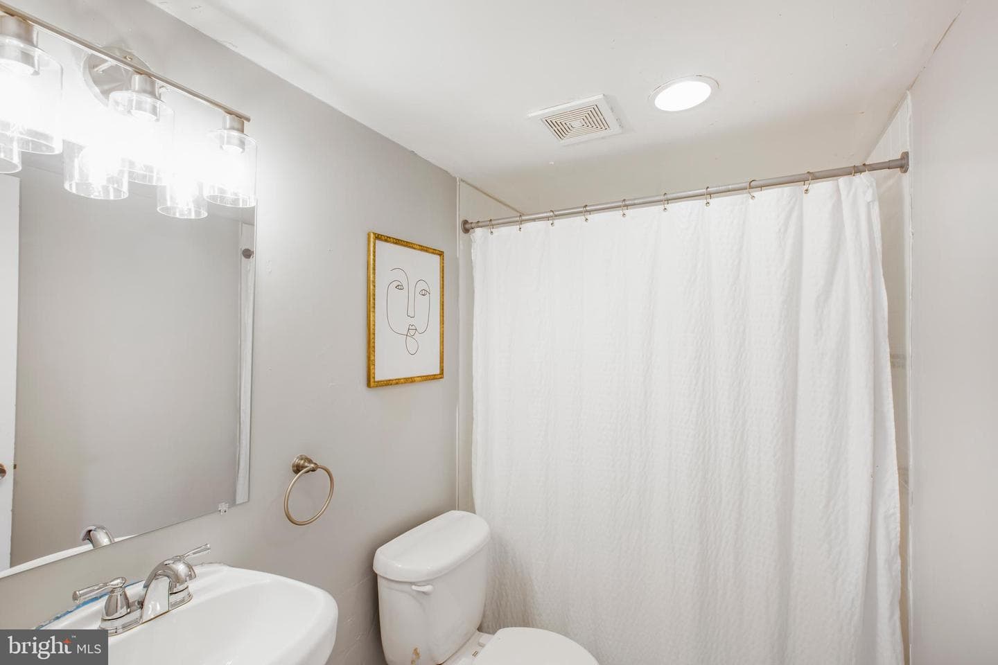 788 Quince Orchard Boulevard #201 photo 18