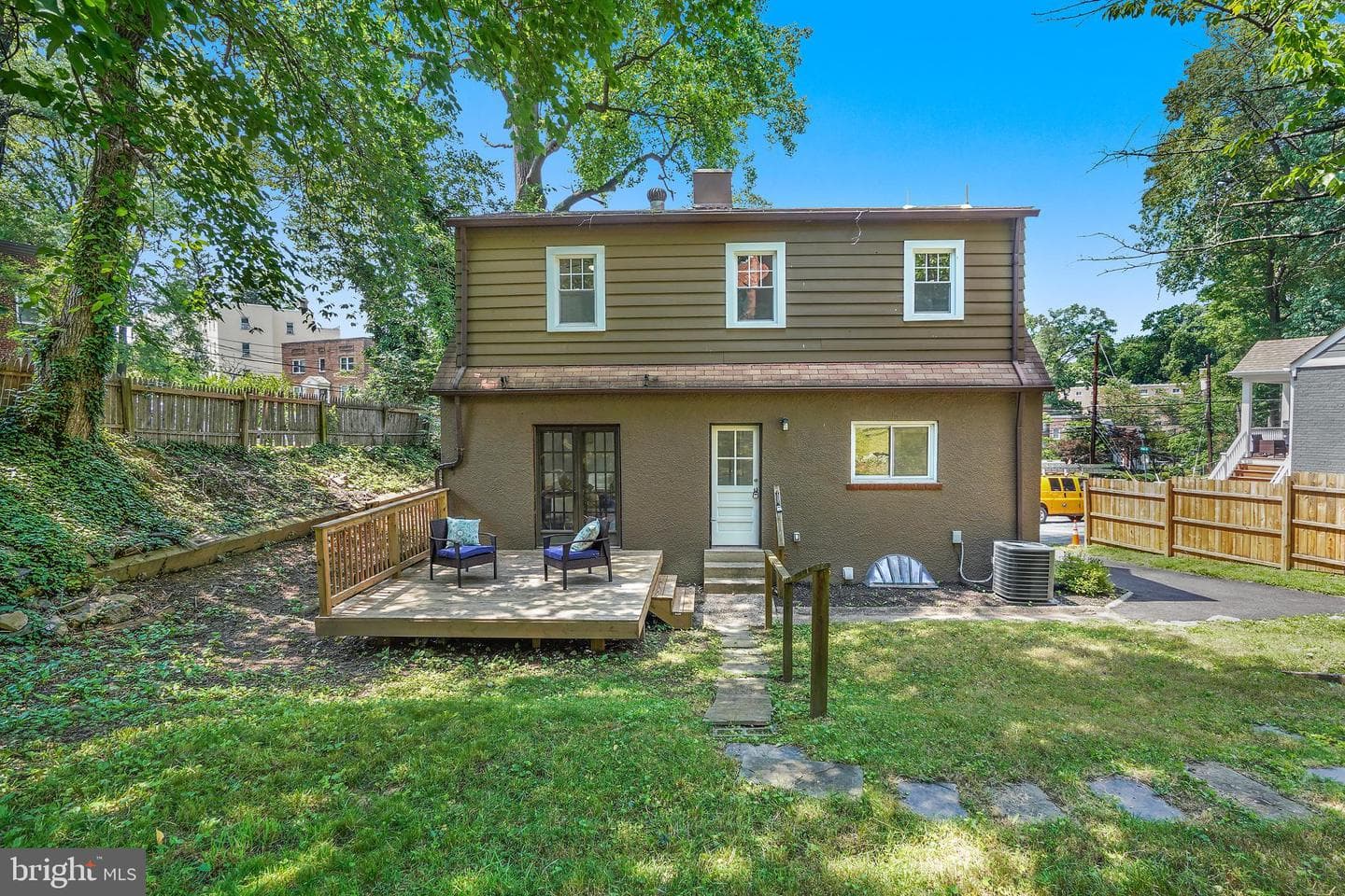 514 Silver Spring Avenue photo 32