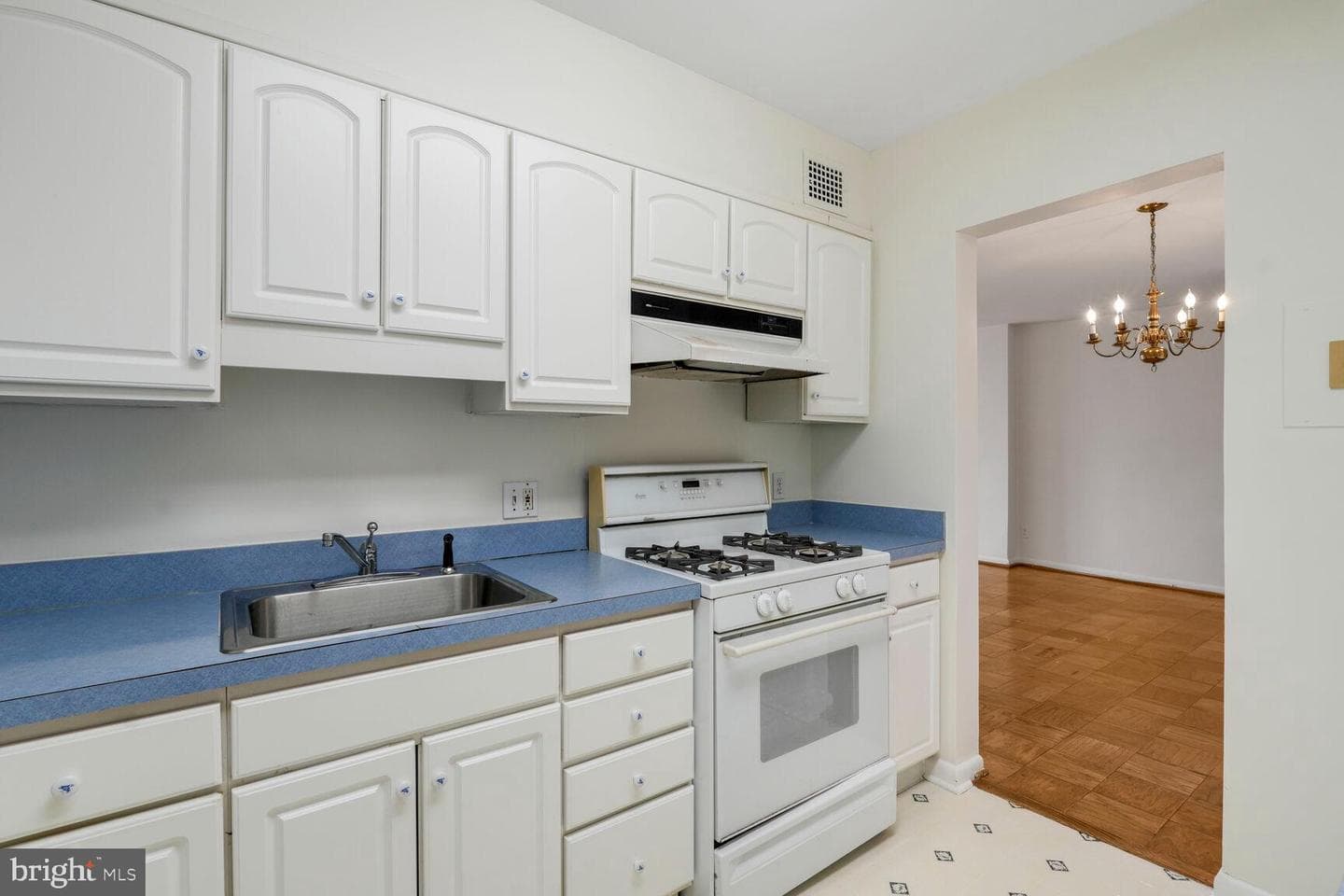 5101 River Road #1511 photo 12