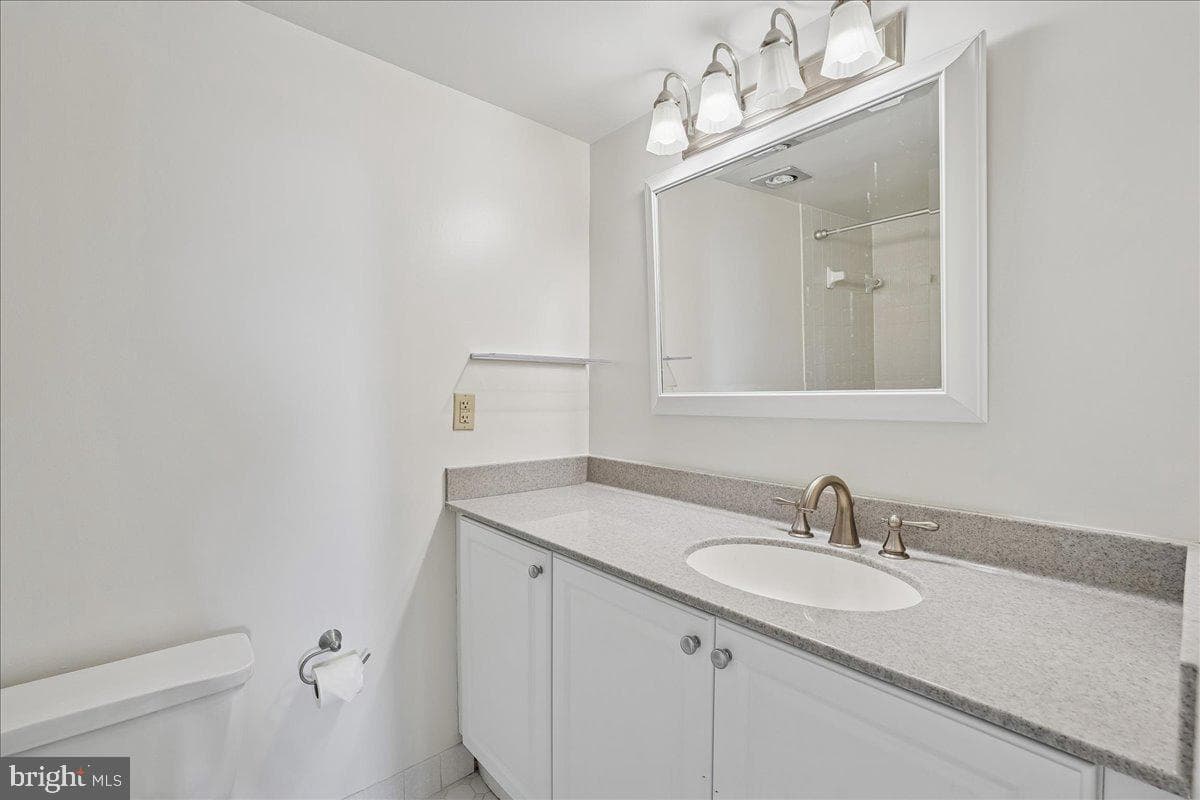 7420 Westlake Terrace #1408 photo 13