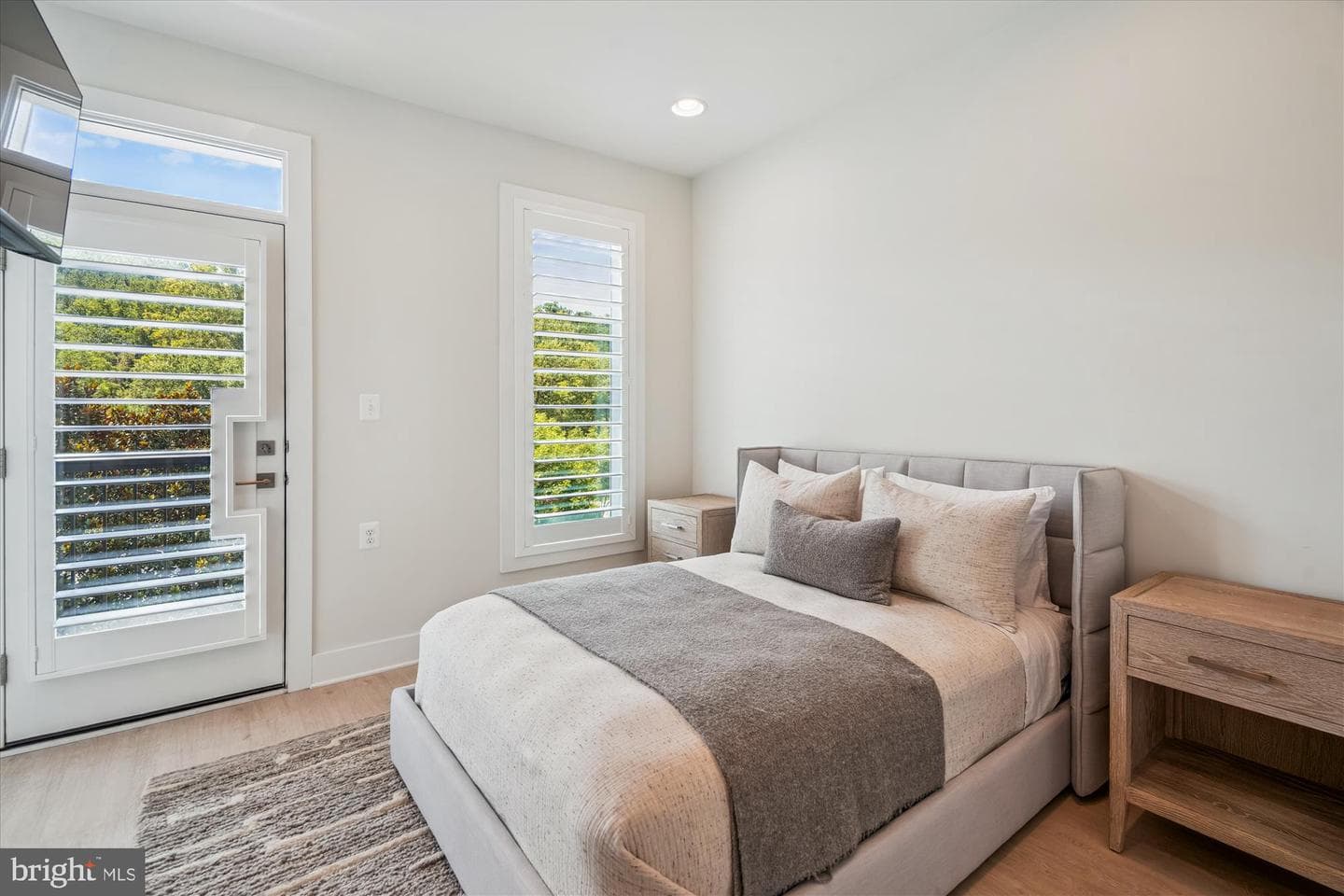 8229 River Road photo 23