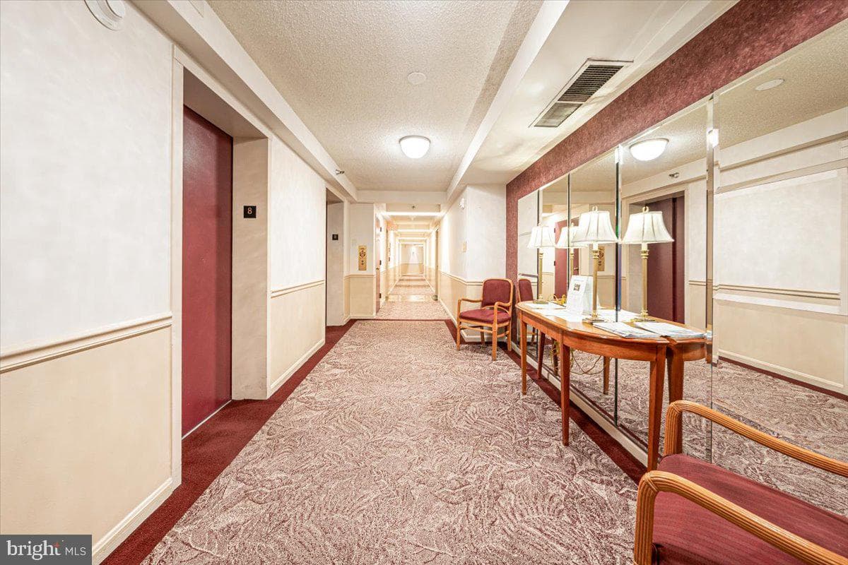 15101 Interlachen Drive #1-807 photo 7