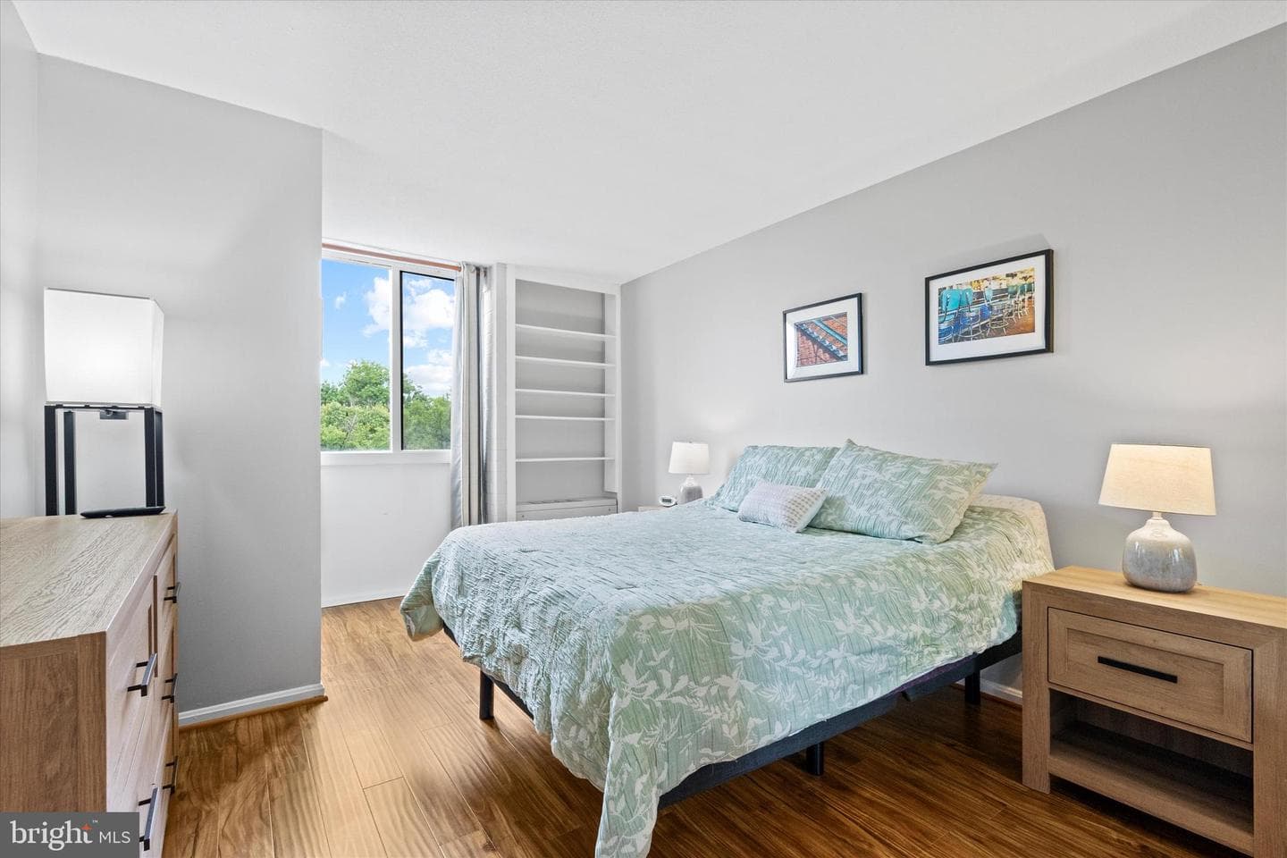 4242 East West Highway #406 photo 7
