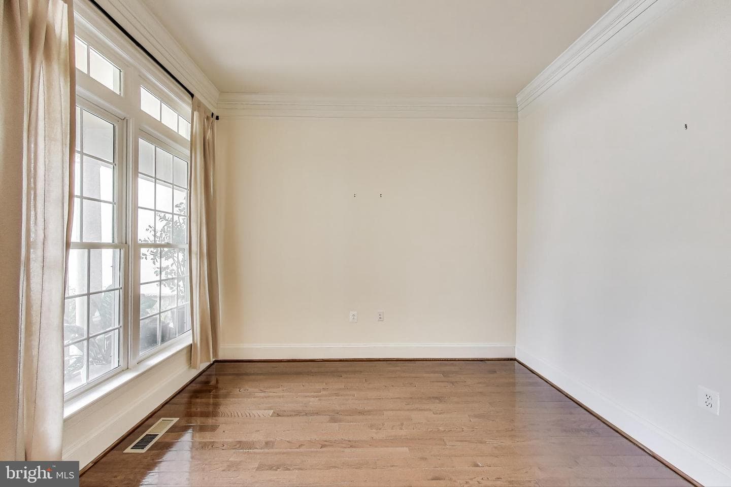 8213 River Quarry Place photo 13
