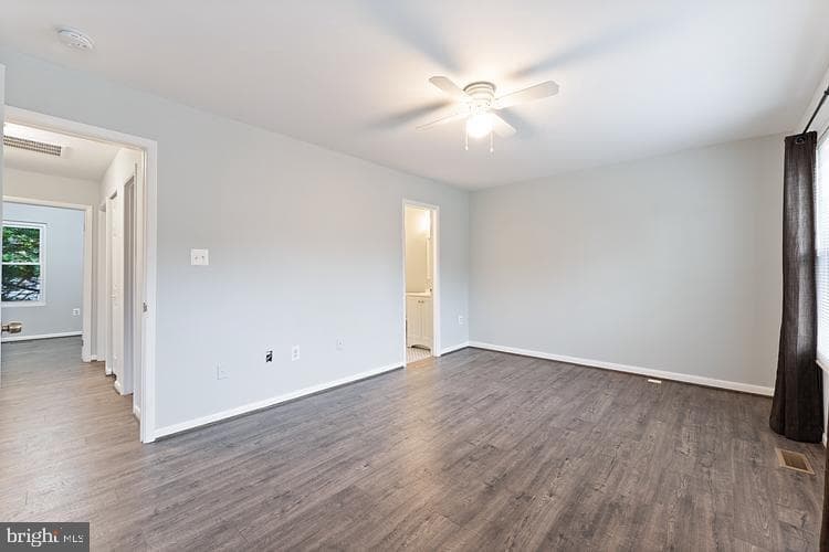 11111 Weatherburn Place photo 15