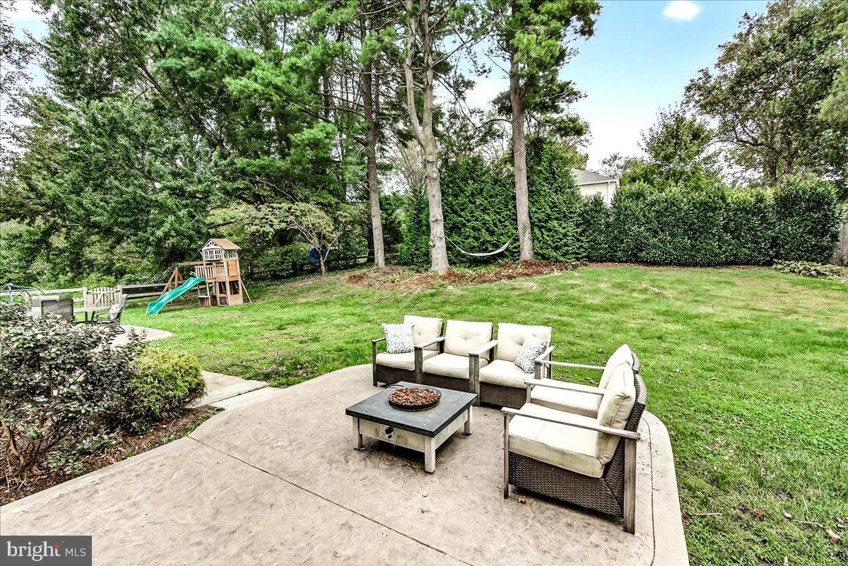 21800 Glendalough Road photo 10