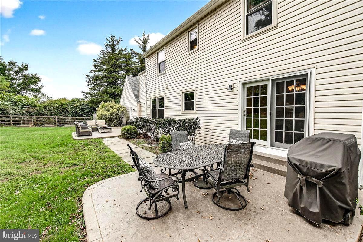 21800 Glendalough Road photo 12