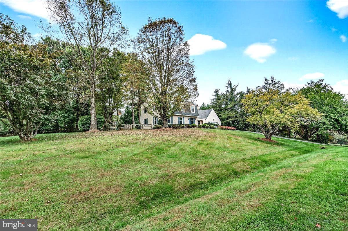 21800 Glendalough Road photo 17