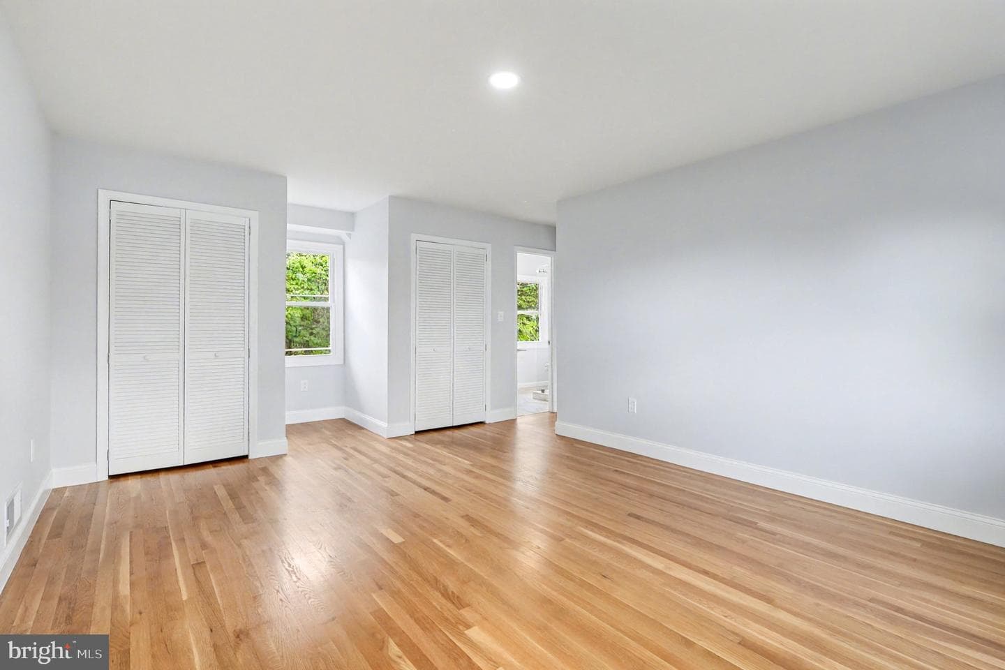 2428 White Horse Lane photo 26