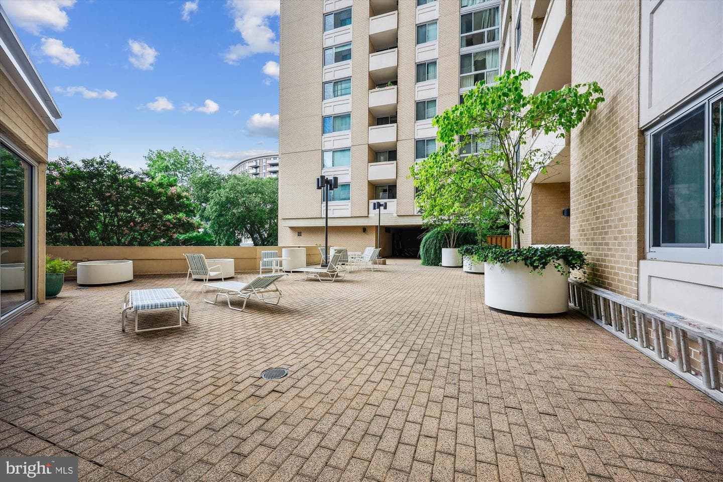 4601 N Park Avenue N #604 photo 38