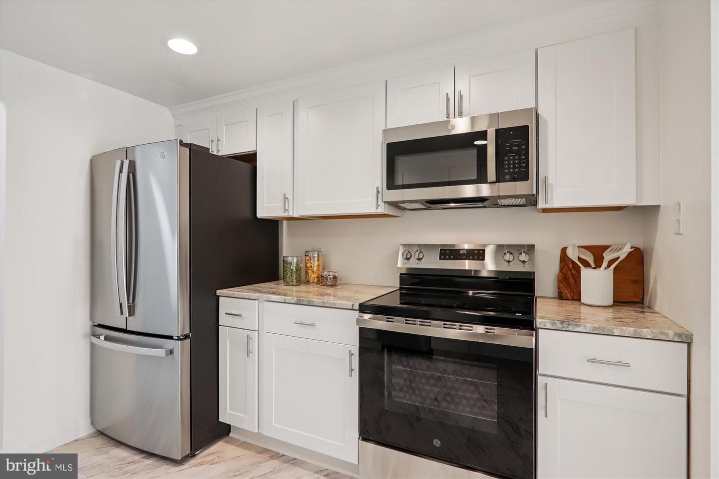 4601 N Park Avenue N #604 photo 6
