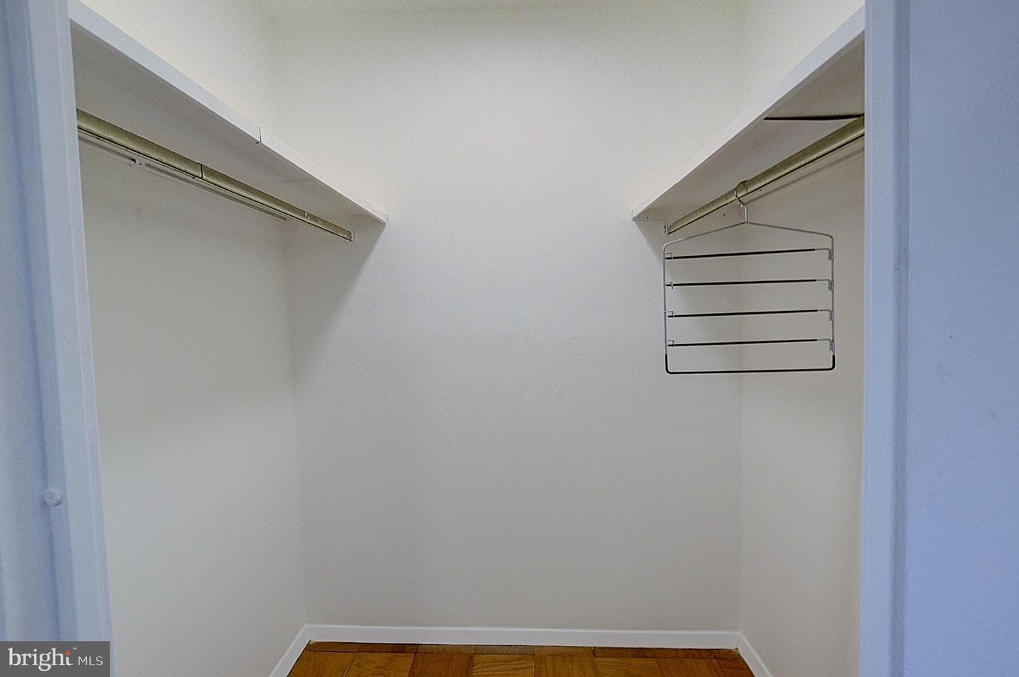 5225 Pooks Hill Road #324n photo 6