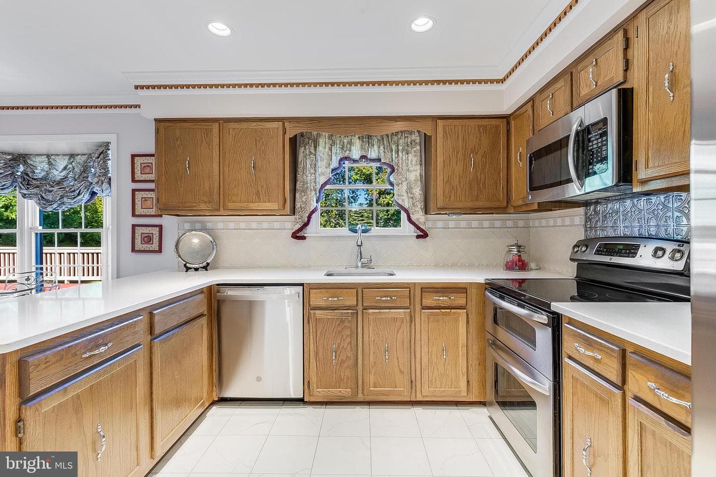14511 Ascot Square Court photo 19
