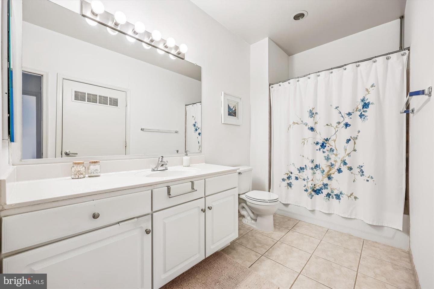 8045 Newell Street #215 photo 21