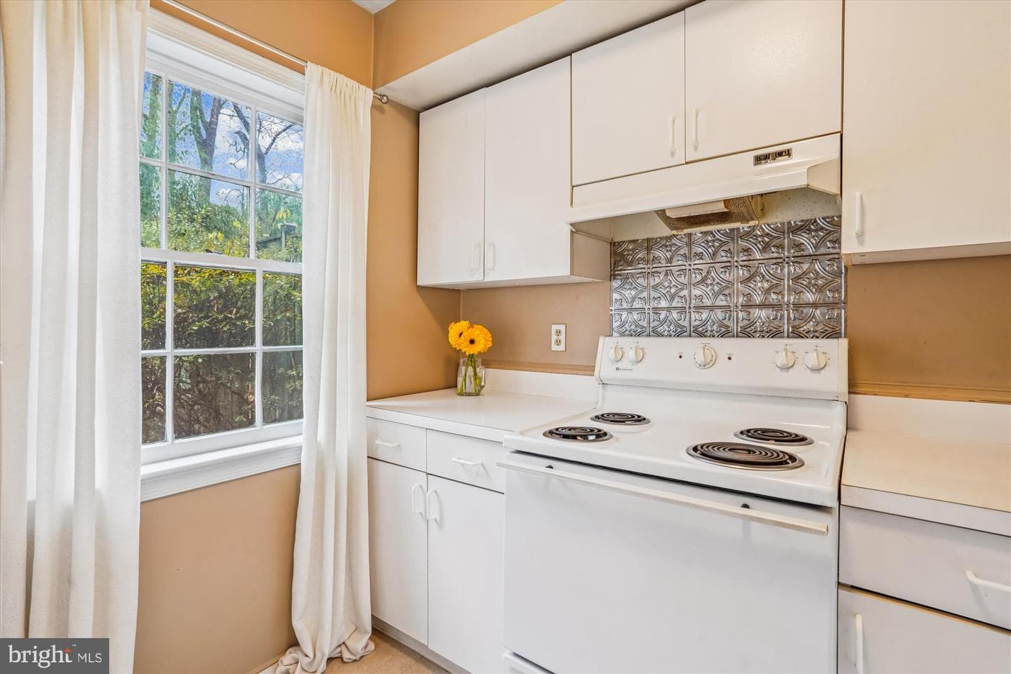 880 Azalea Drive #22-880 photo 10
