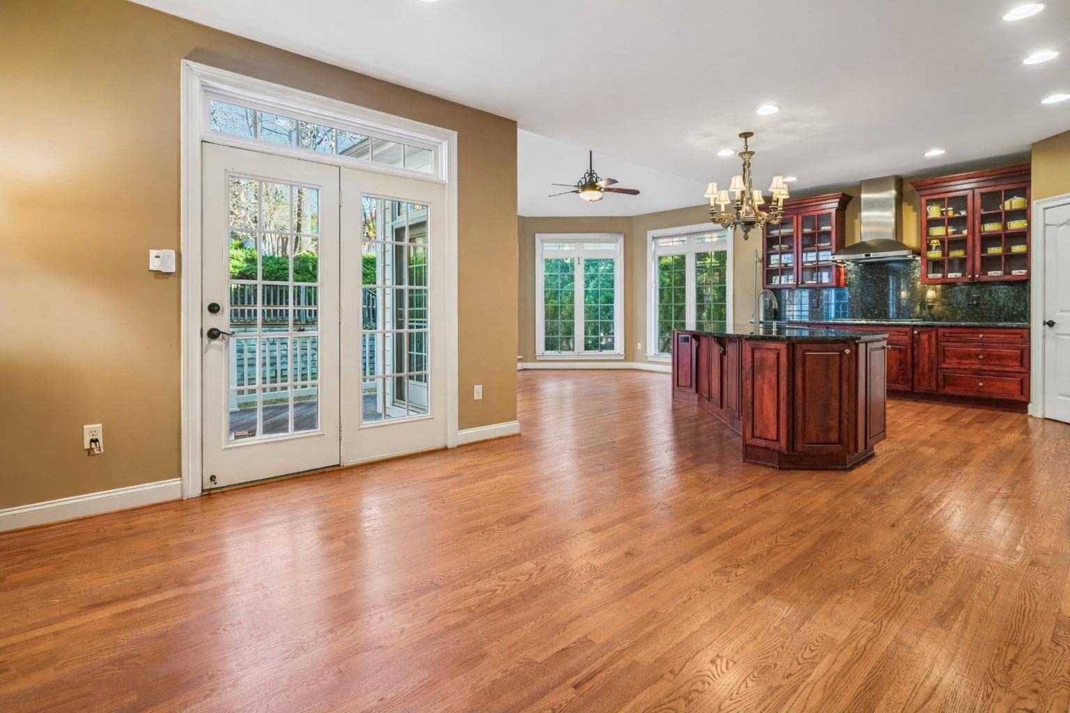 11033 Daybreak Ct photo 25