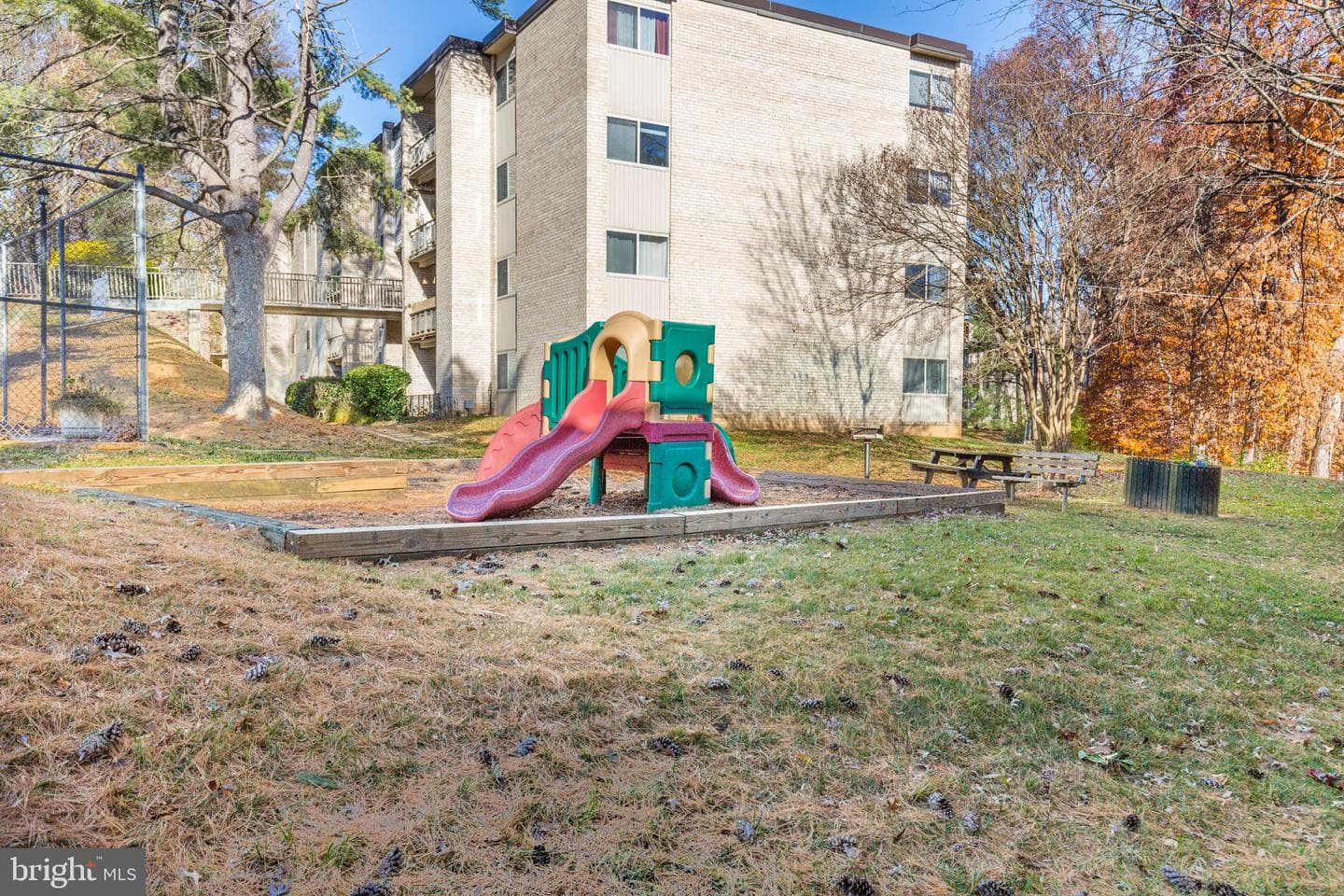 5202 Crossfield Court #117 photo 41
