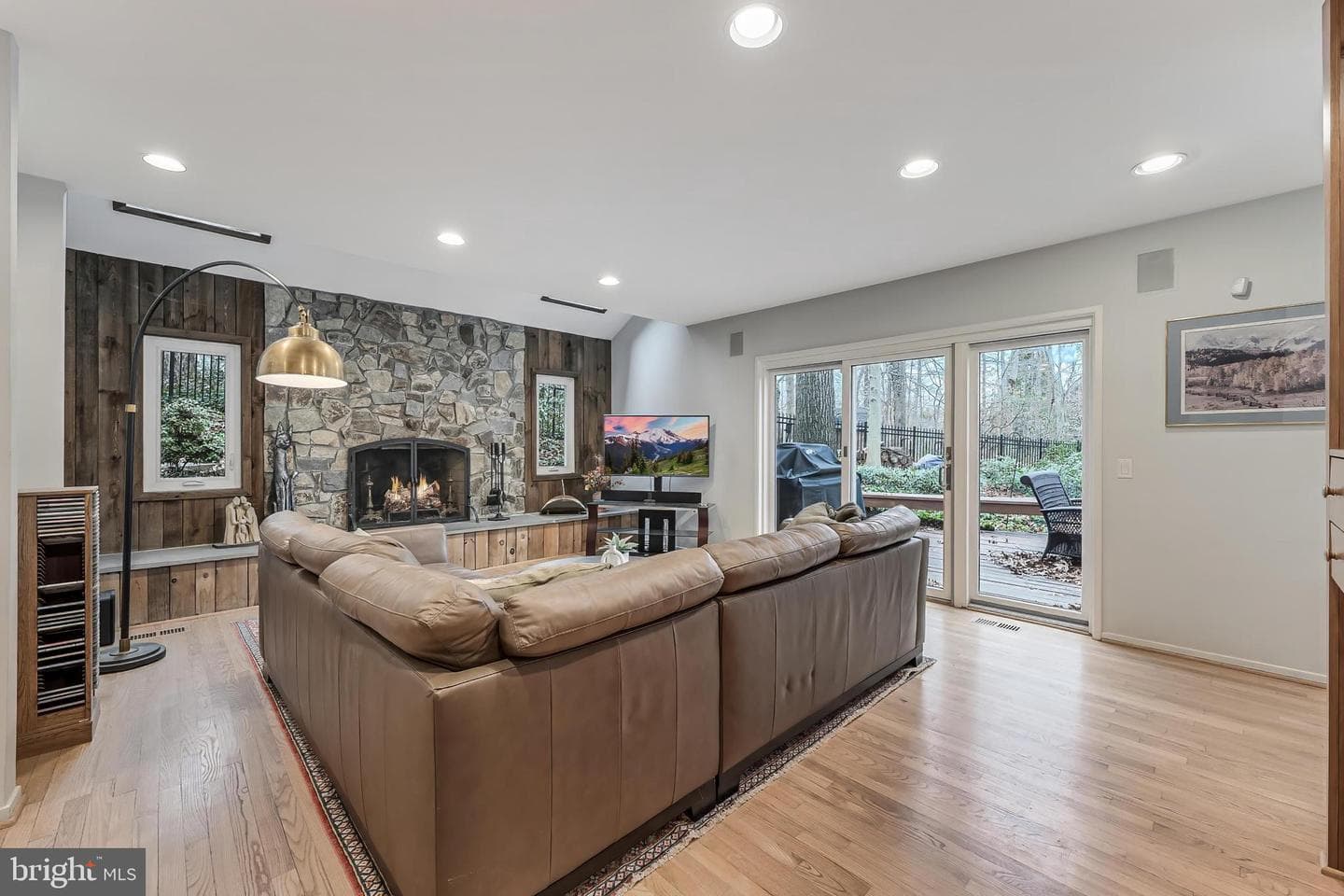 9216 Beech Hill Drive photo 33