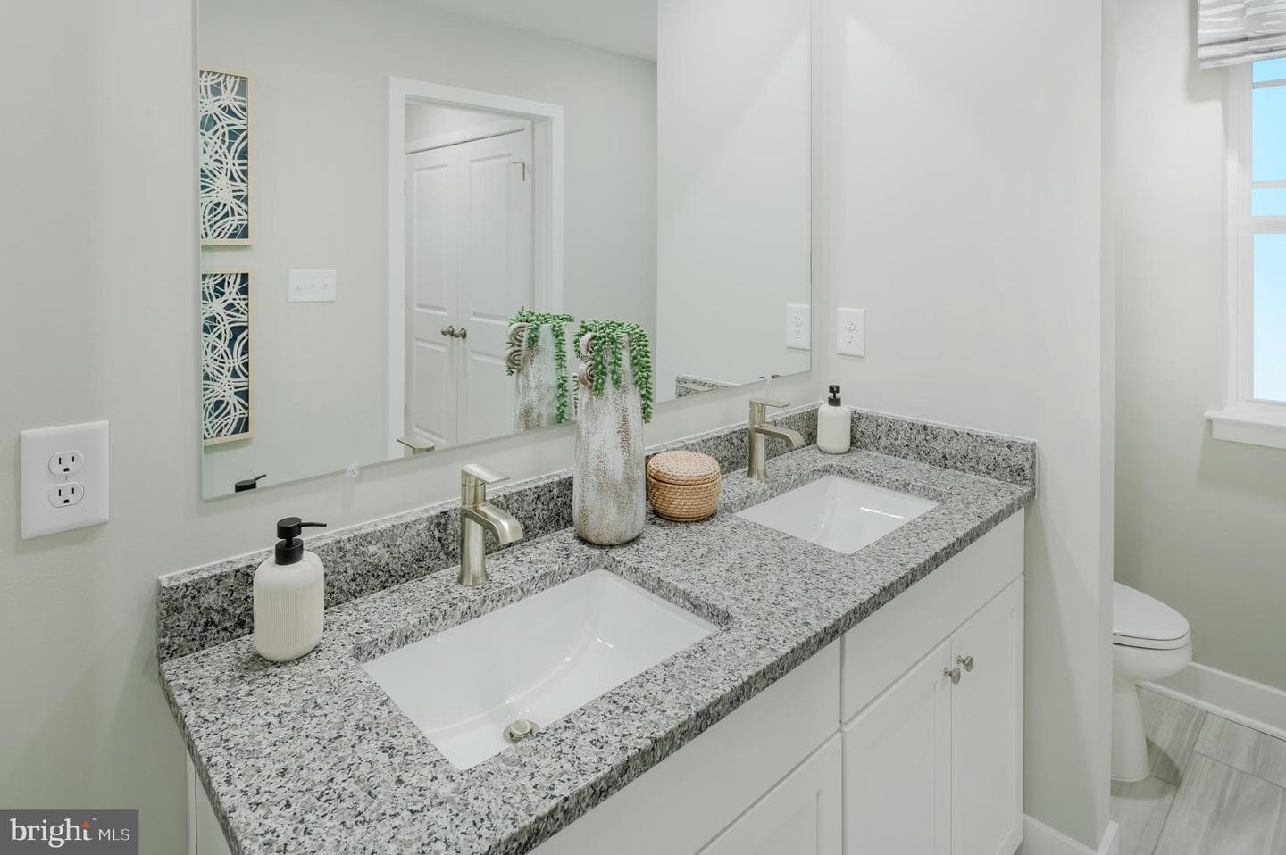 19017 Meadow Sun Way photo 25