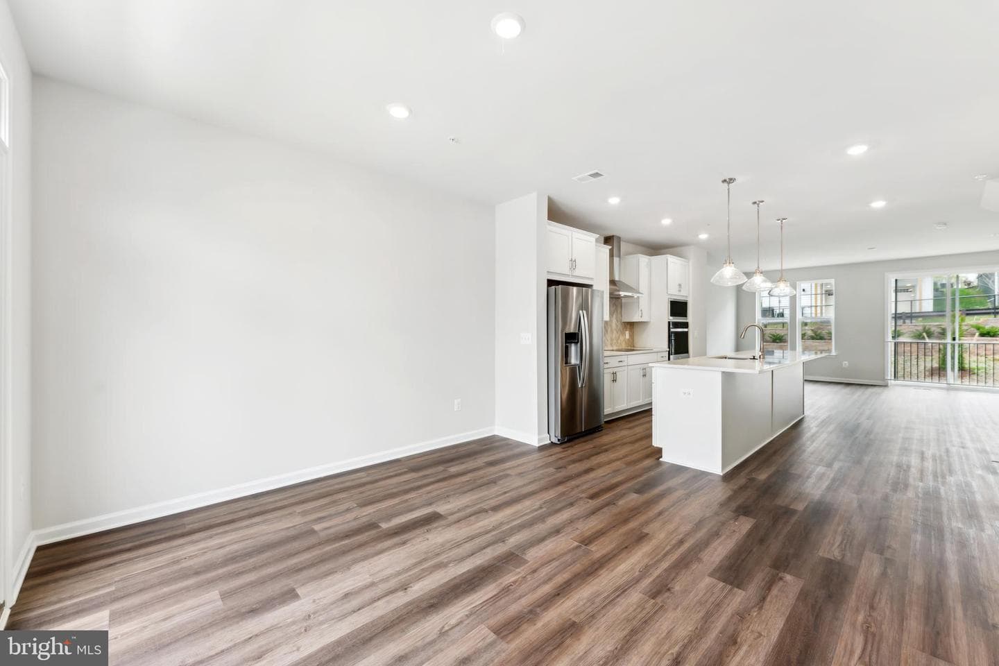 26438 Sir Jamie Terrace photo 7