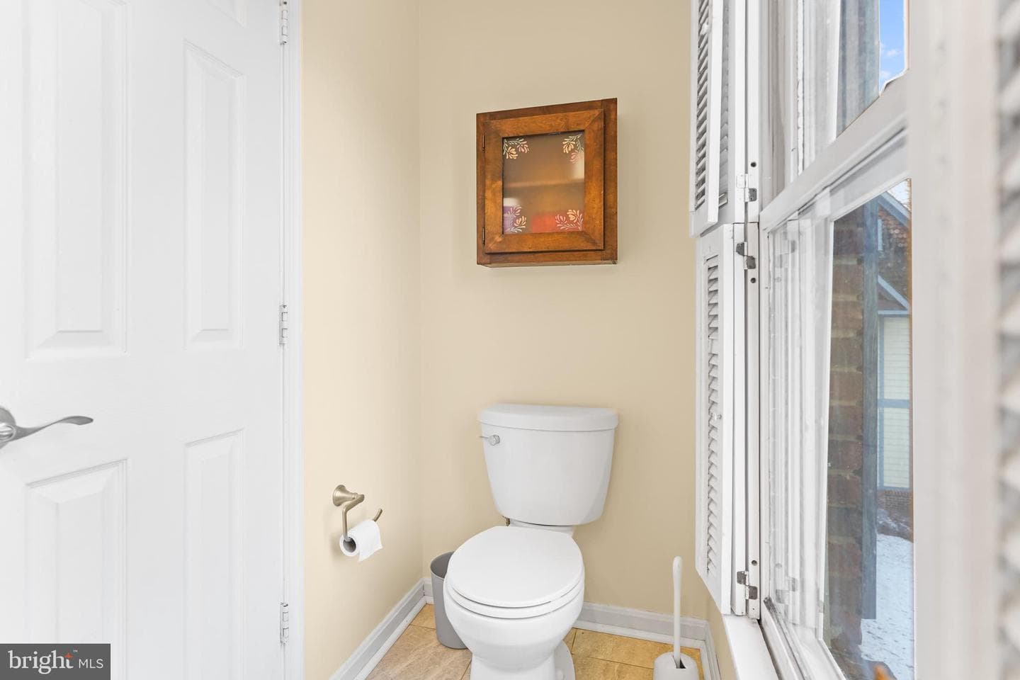 596 Chestertown Street photo 29