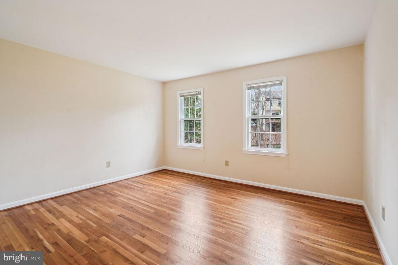 8020 Lakenheath Way photo 19
