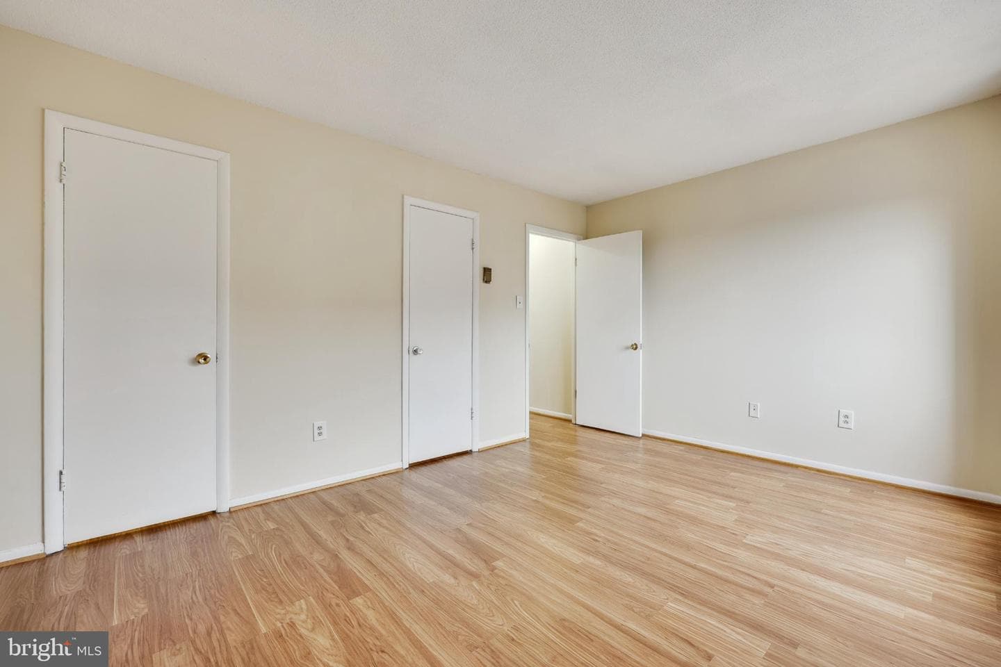 1121 University Boulevard W #907-B photo 14