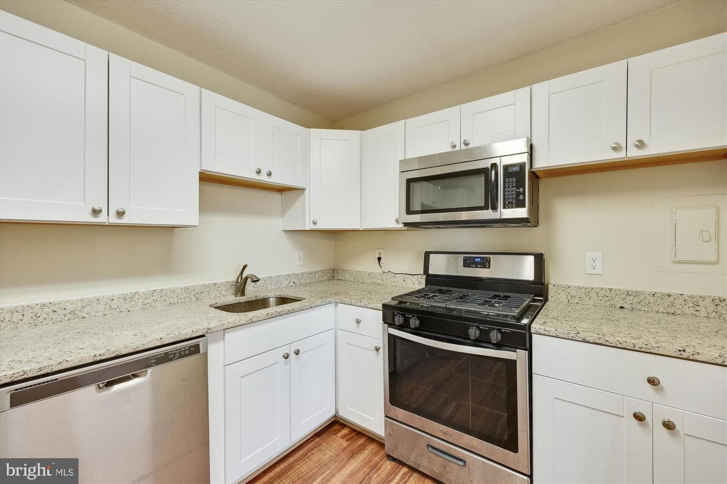 1121 University Boulevard W #907-B photo 19