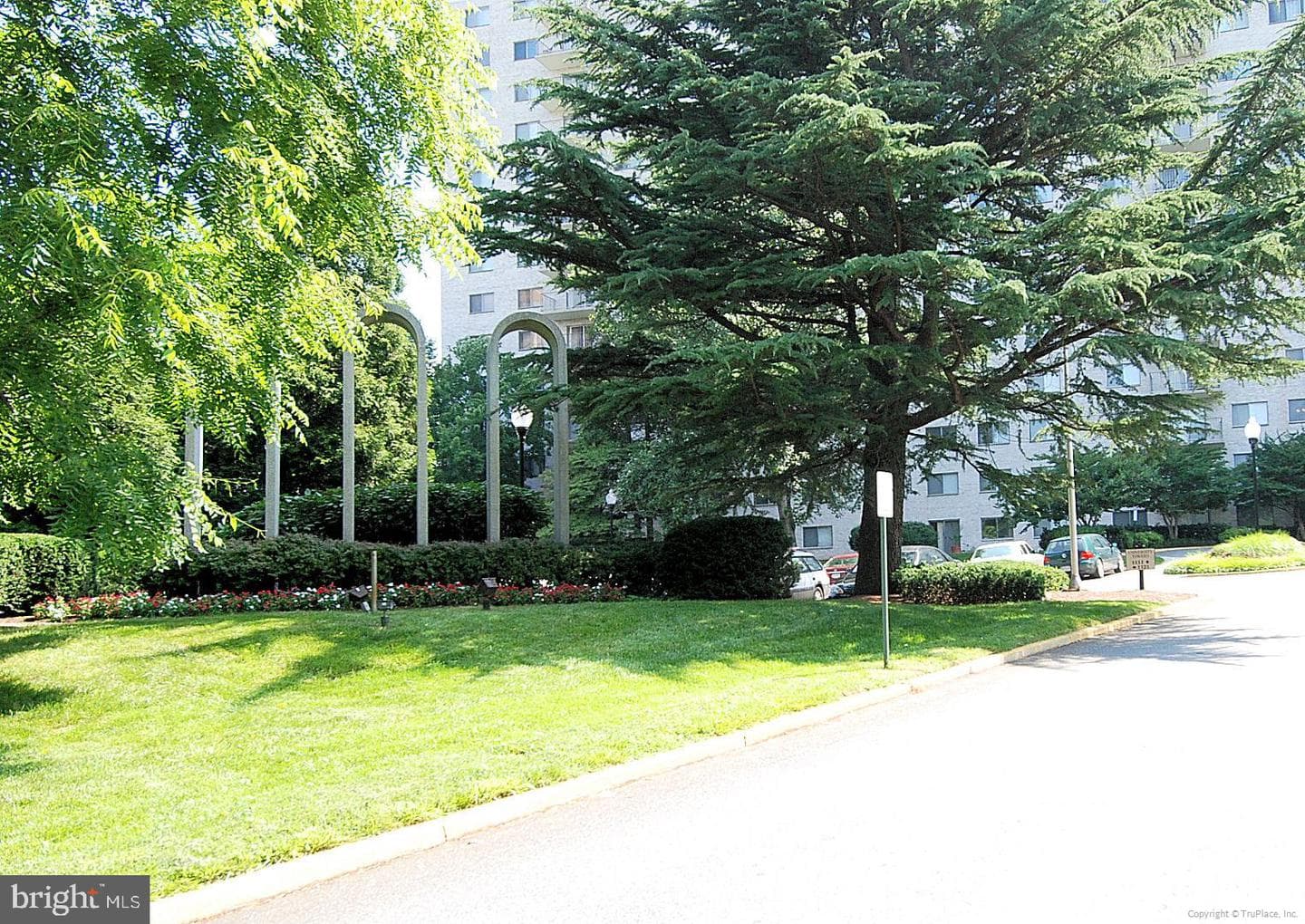 1121 University Boulevard W #907-B photo 27