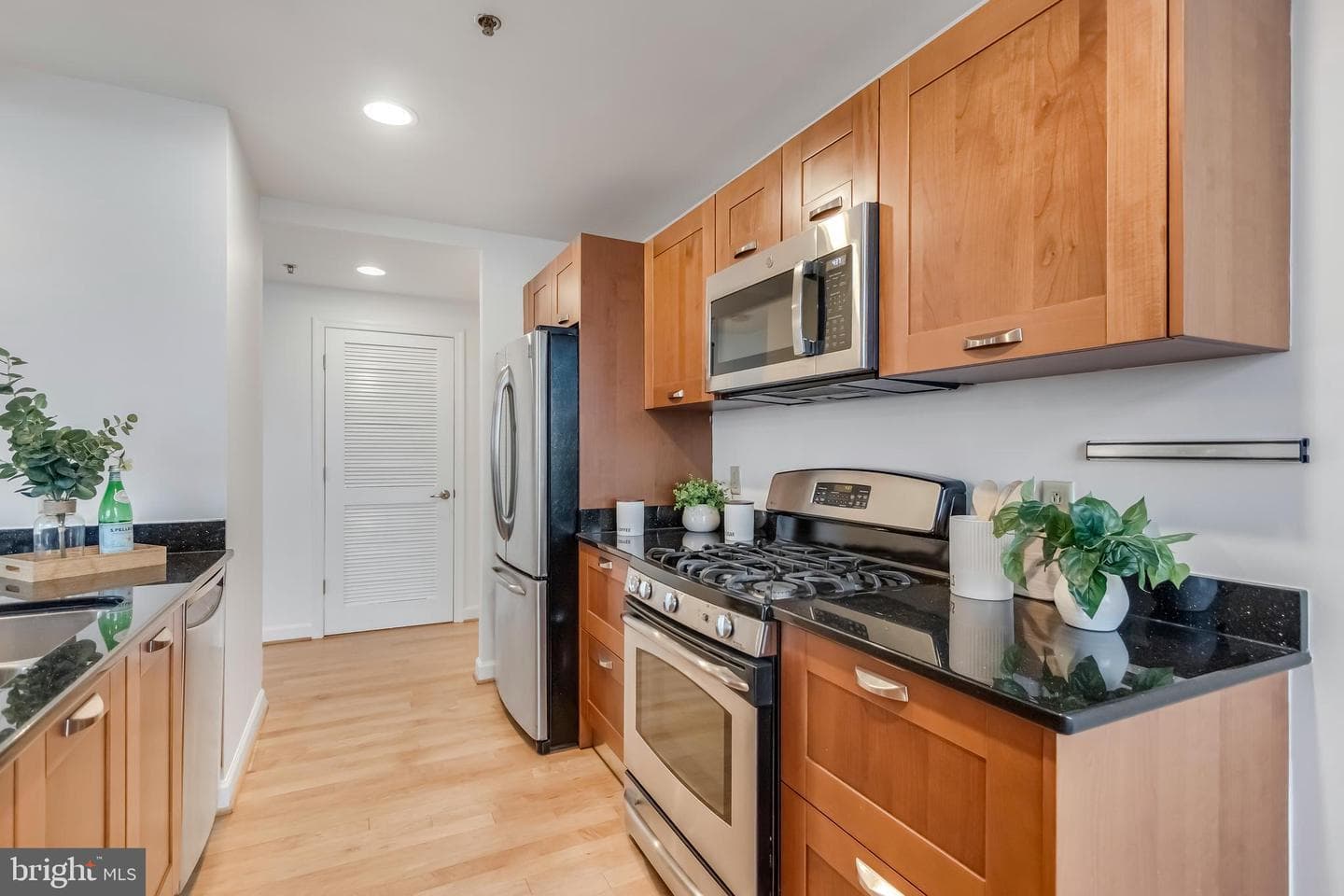 5750 Bou Avenue #1014 photo 11