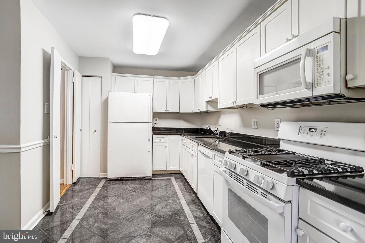4620 N Park Avenue #308e photo 18