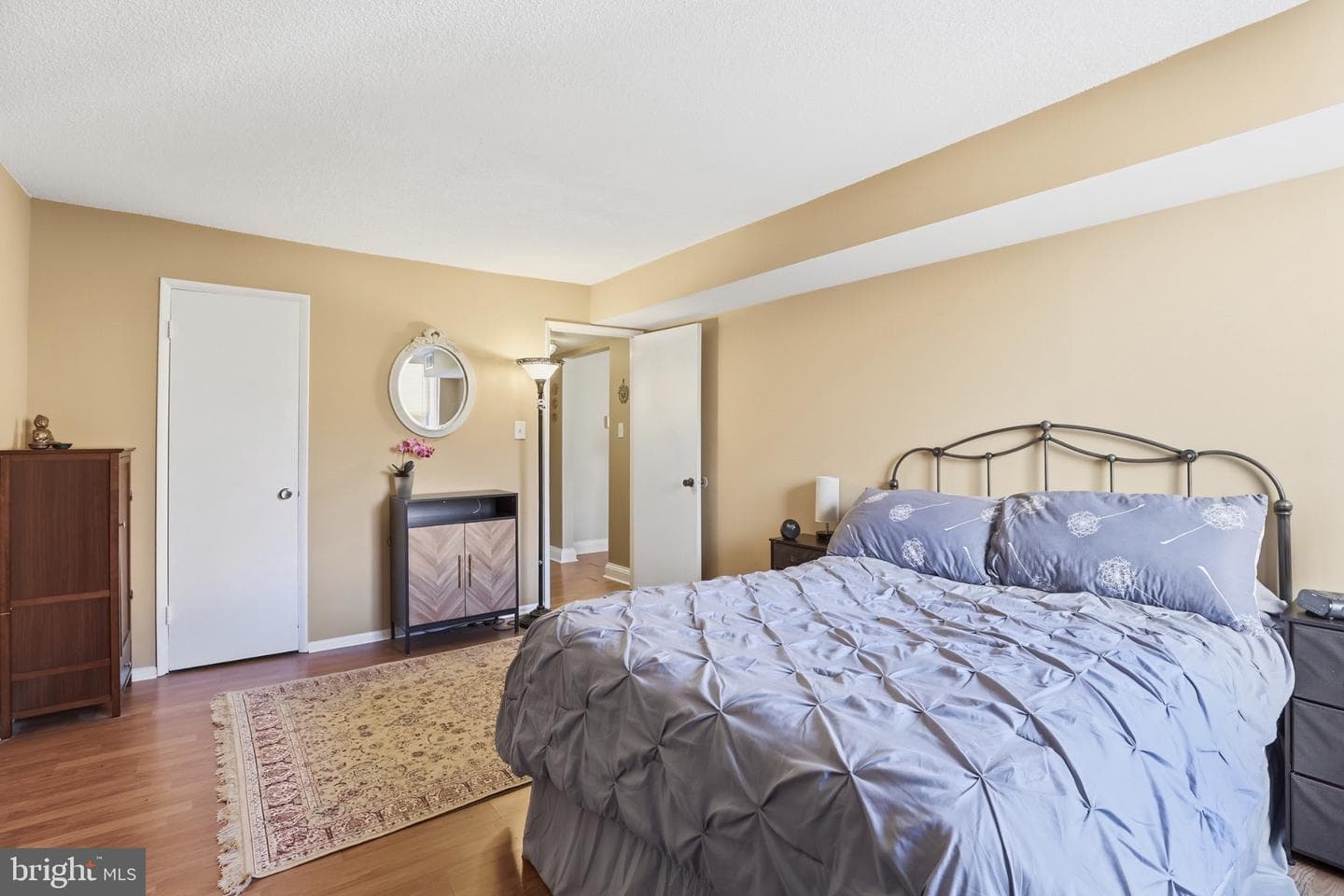 4 Monroe Street #909 photo 19