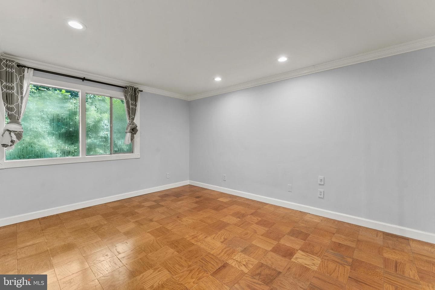 7541 Spring Lake Dr Unit #B-1 photo 6