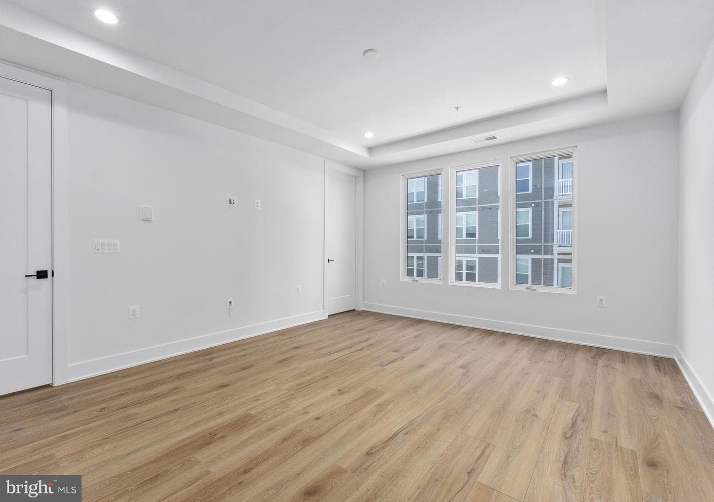 8607 Erdem Place photo 10