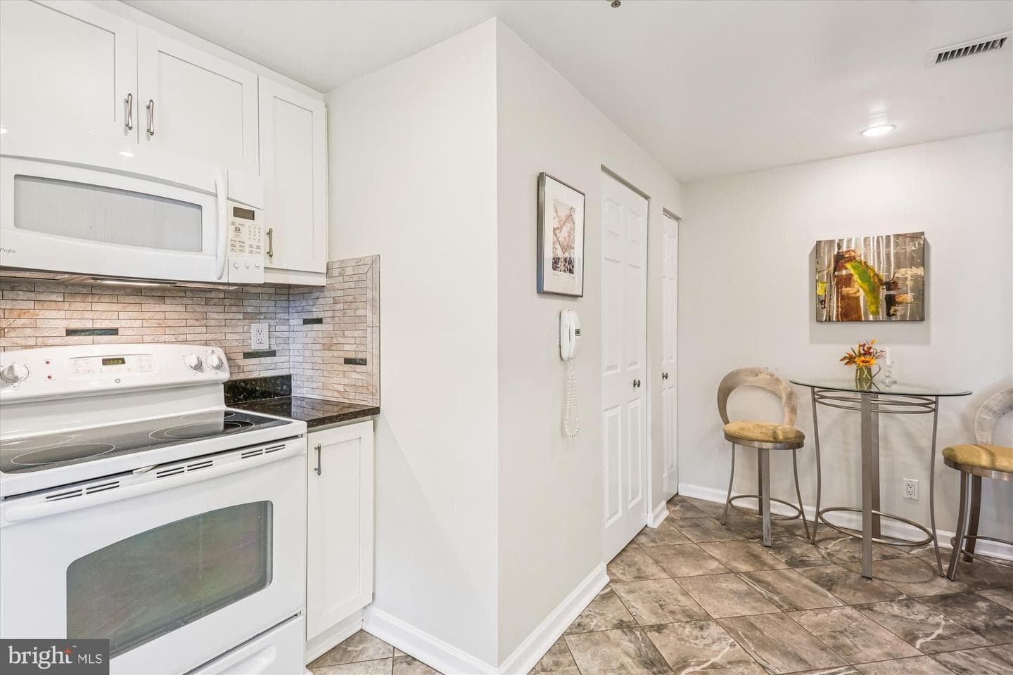 5600 Wisconsin Avenue #1105 photo 18