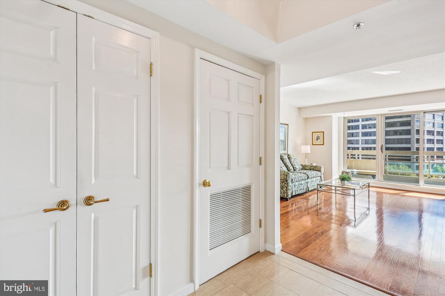 5600 Wisconsin Avenue #1105 photo 2