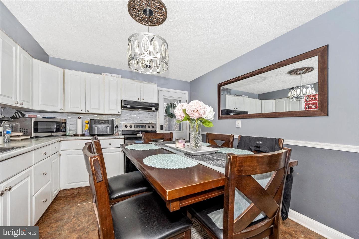 10325 Lewis Drive photo 18