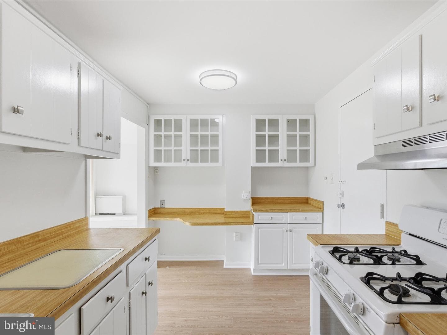 10201 Grosvenor Place #1001 photo 16