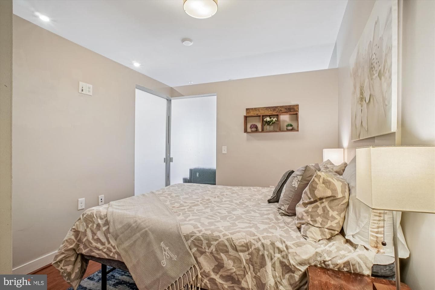 1320 Fenwick Lane #711 photo 21